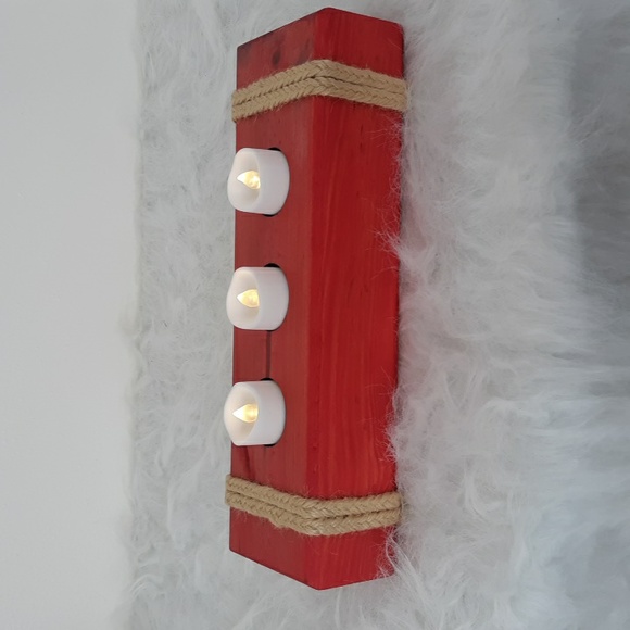 Farmhouse Rustic Wooden Candleholder - Picture 1 of 3
